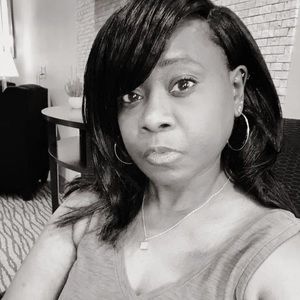 Meet your Posher, Miko